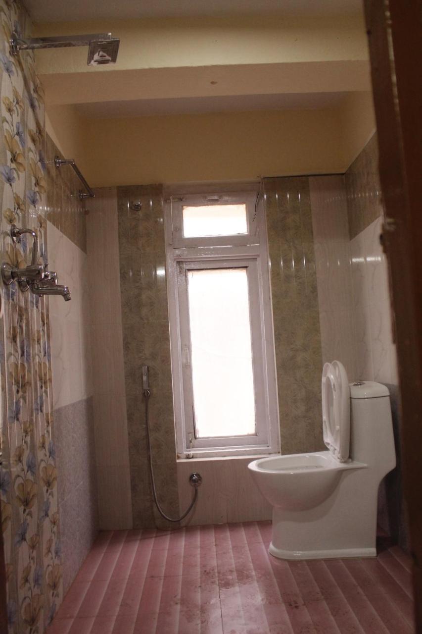 Mountain Backpackers Hostel Kathmandu Luaran gambar